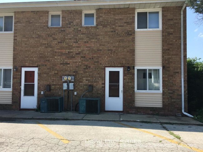 Building Photo - 106 College Park Ct