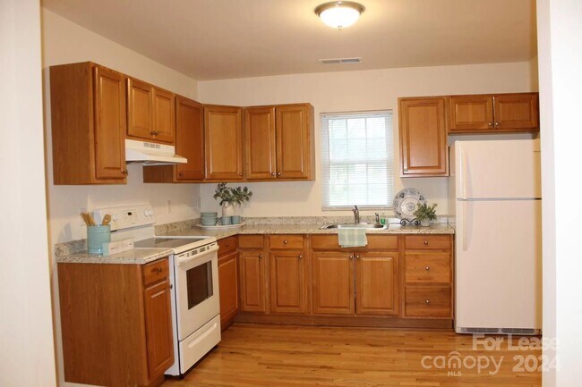 Foto del edificio - 5309 Waxhaw-Marvin Rd