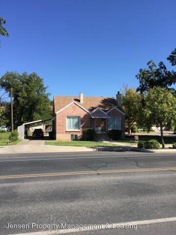 Building Photo - 2950 Santa Clara Dr
