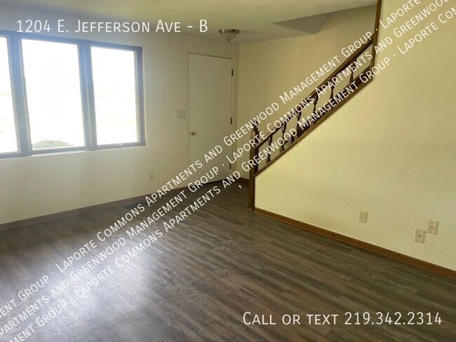 Foto del edificio - 1204 E Jefferson Ave