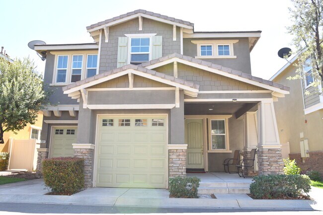 Building Photo - 25841 Silva Ct