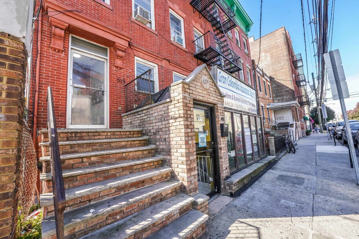 519 60th St Unit 1, West New York, NJ 07093 Condo for Rent in West New York, NJ