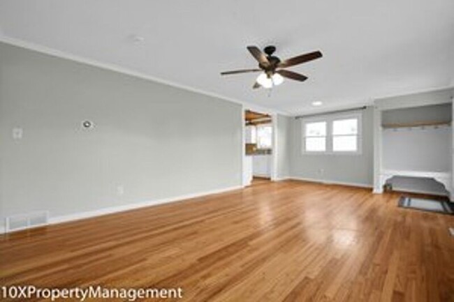 Building Photo - 3522 Astor Ave