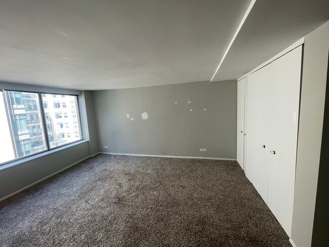 Foto del edificio - 233 E Erie St