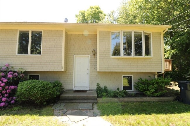 Building Photo - 17 Clara Ln