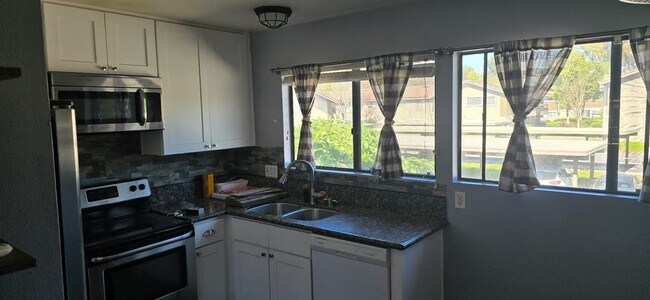 Foto del edificio - 96 Streamwood