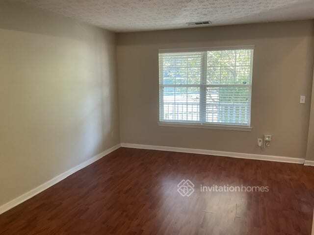 Building Photo - 328 Pebblestone Dr