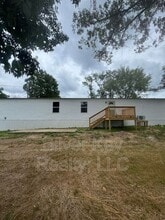 Building Photo - 3000 US-11