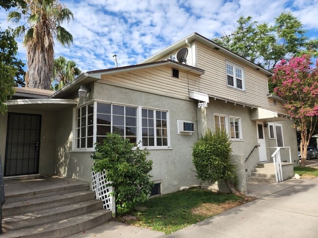 Building Photo - 5733 Fair Ave