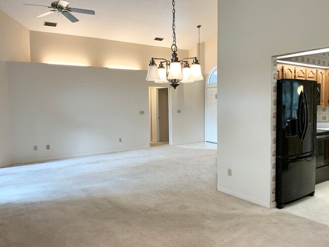 Foto del edificio - 12332 NW 7th Ln