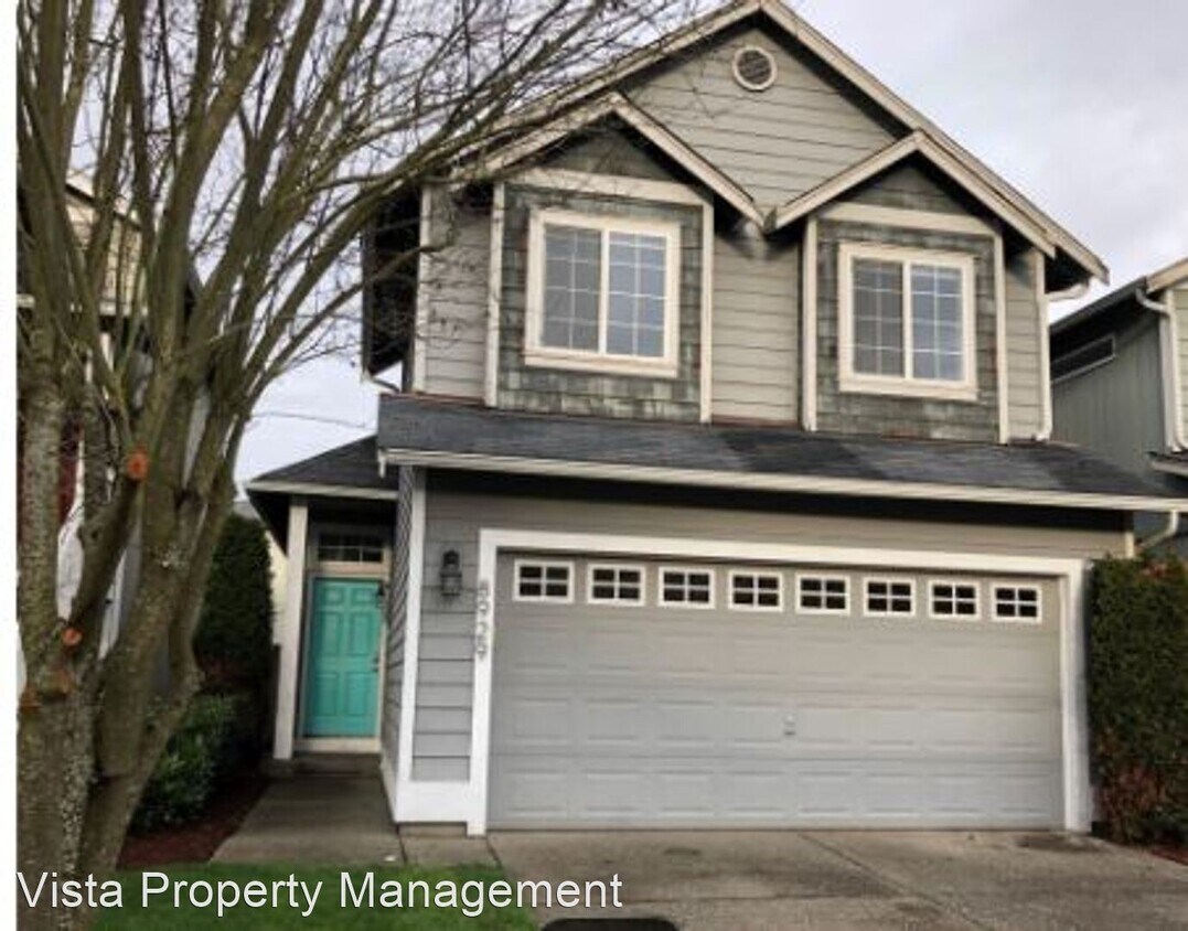 3 br, 2.5 bath House 8929 160th St Ct E House Rental in Puyallup