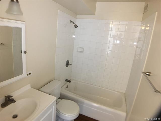 Foto del edificio - 91-886-886 Makule Rd