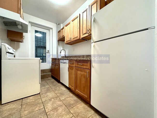 Building Photo - 77 West 104th Street