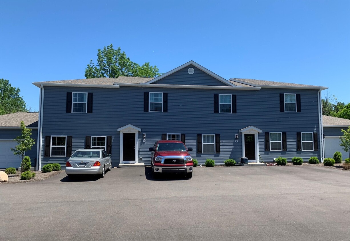 Building Photo - 6020 Swanville Rd