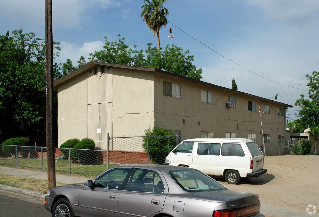 Building Photo - 257 N U St