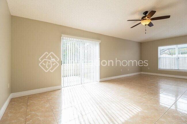 Foto del edificio - 3243 Wild Pepper Ct