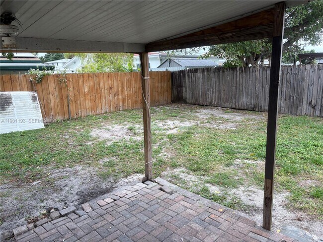 Foto del edificio - 2515 Wiley Ct