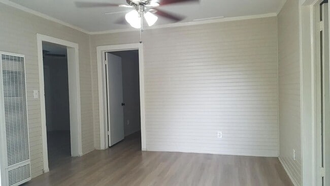 Foto del edificio - 3604 N Terry St