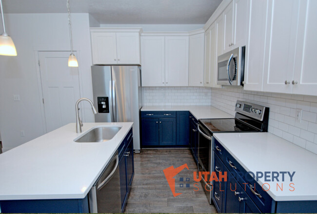 Foto del edificio - 1108 Emerald Pools Ln