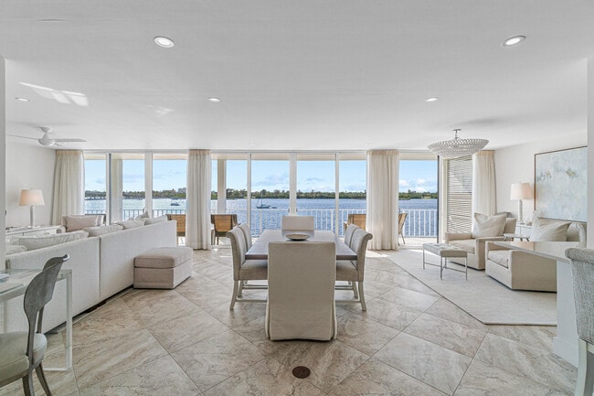 Building Photo - 2784 S Ocean Blvd