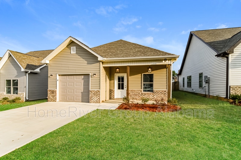 162 Park Dr N, Clanton, AL 35045 House Rental in Clanton, AL