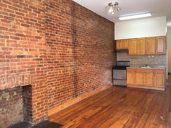 Building Photo - 349 14th Street