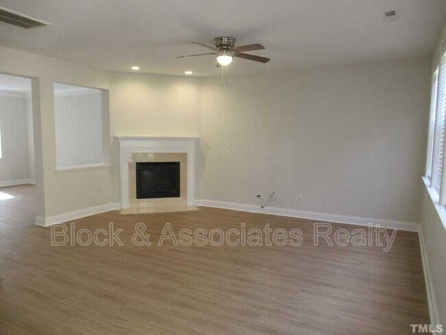 Building Photo - 417 Byrams Ford Dr