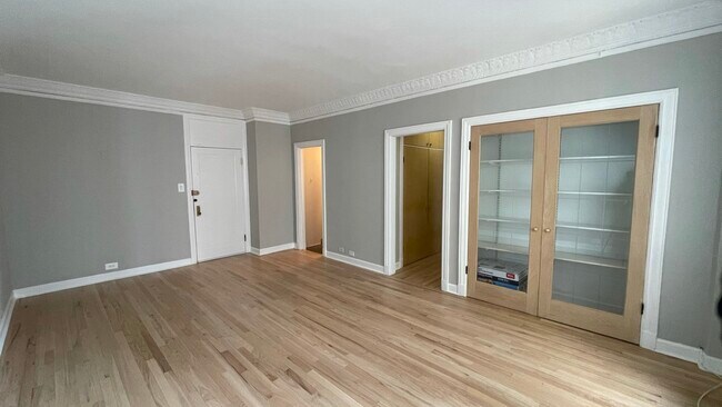 Foto del edificio - 6101 N Sheridan Rd