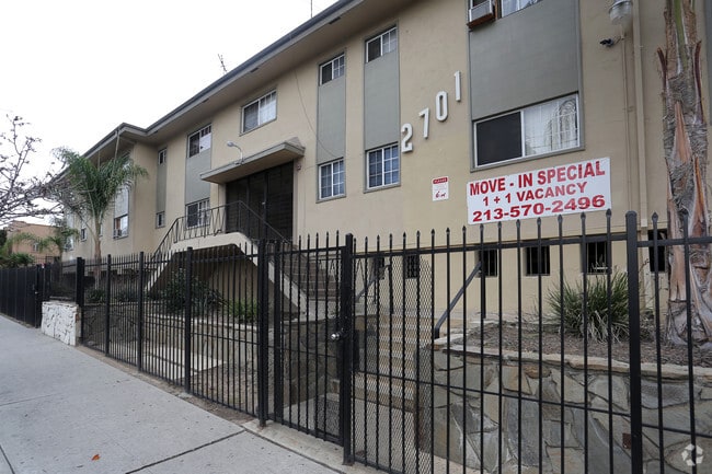 Building Photo - 2701 San Marino St