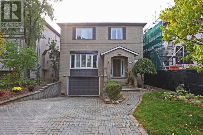 Building Photo - 25 Bannockburn Ave
