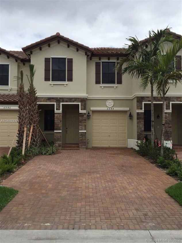 6944 Broadland Way, Pompano Beach, FL 33073 Townhouse for Rent in