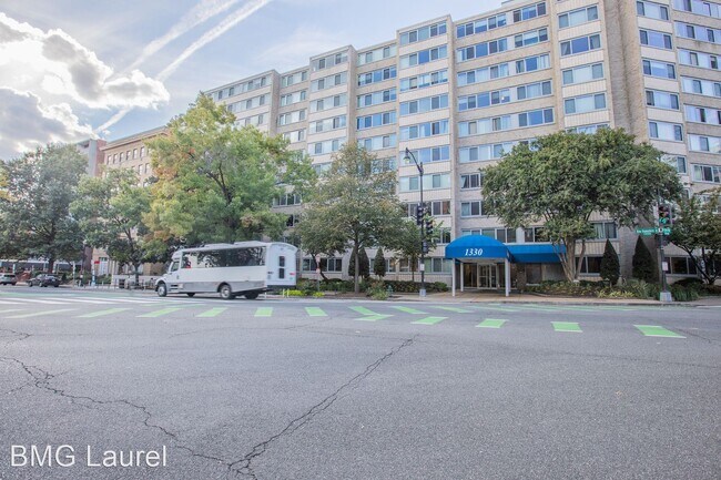 Foto del edificio - Studio, 1 bath House - 1330 New Hampshire ...