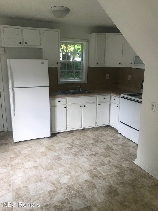 Foto del edificio - 2 br, 1 bath House - 654 Glendale Ave.