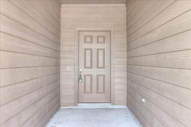 Building Photo - 3913 Jayden Dr