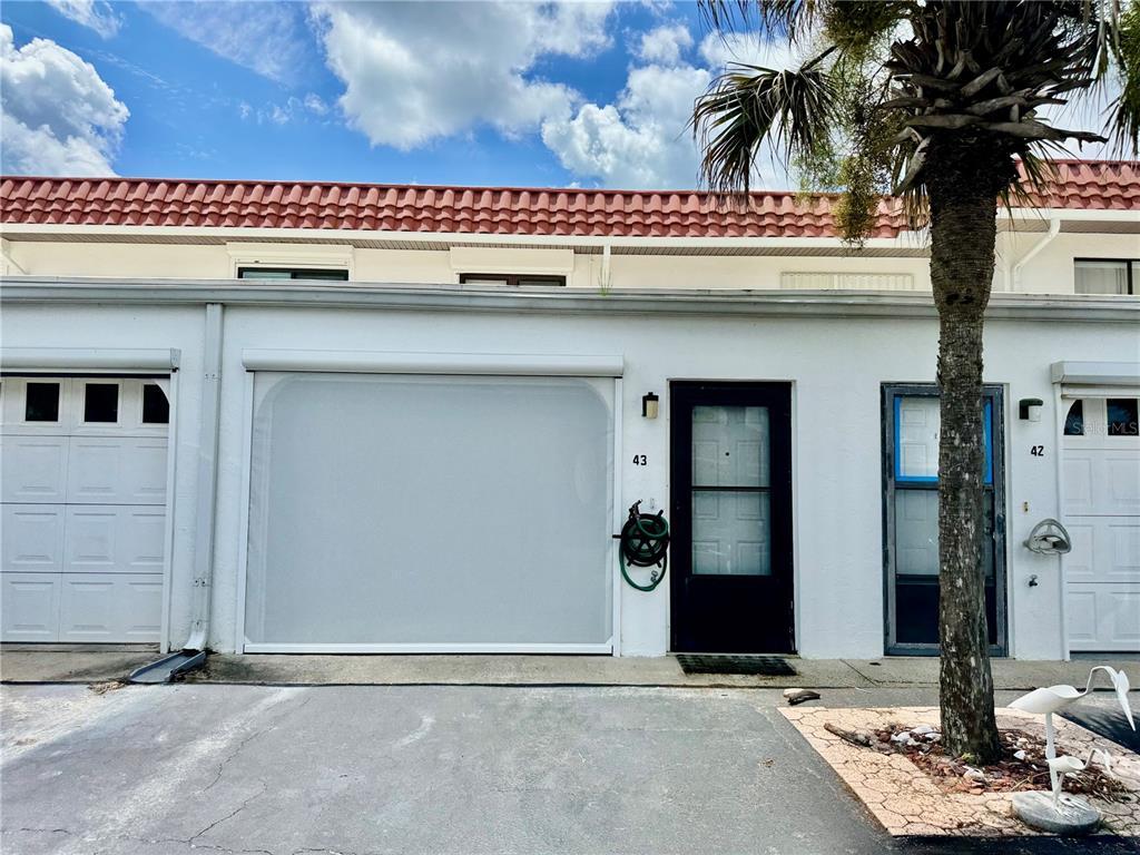 Primary Photo - 3700 S Ocean Shore Blvd
