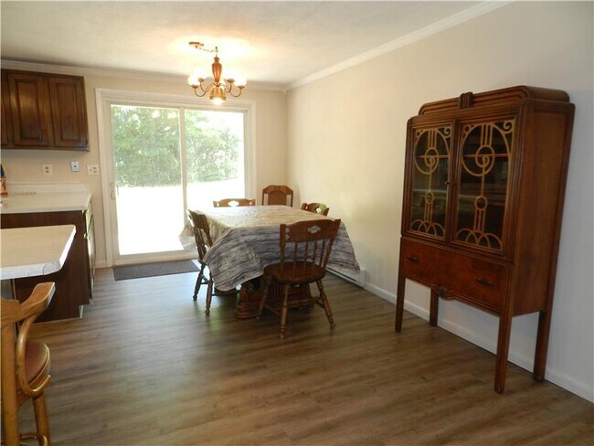 Foto del edificio - 14281 Danenwald Rd