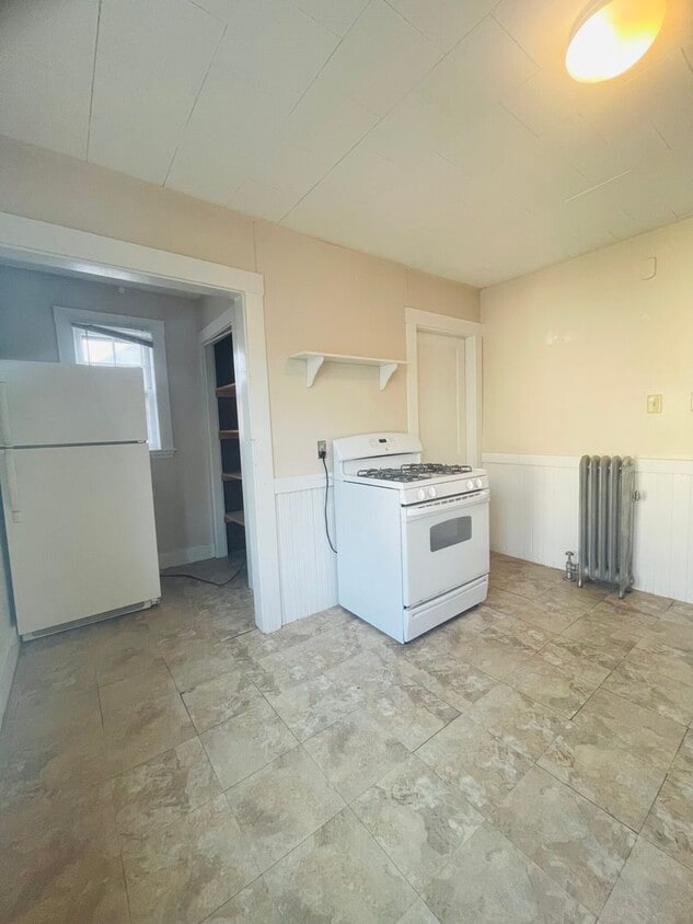 Photo - 16 Templeton Parkway