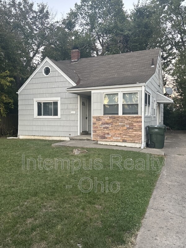 Foto del edificio - 692 S Wheatland Ave