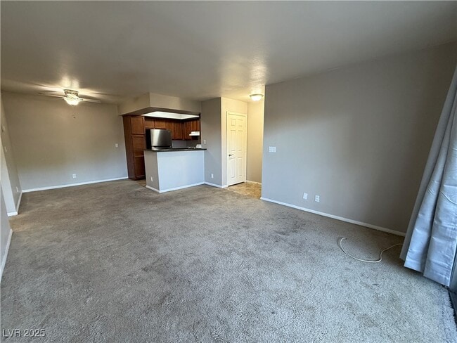 Foto del edificio - 1455 E Katie Ave