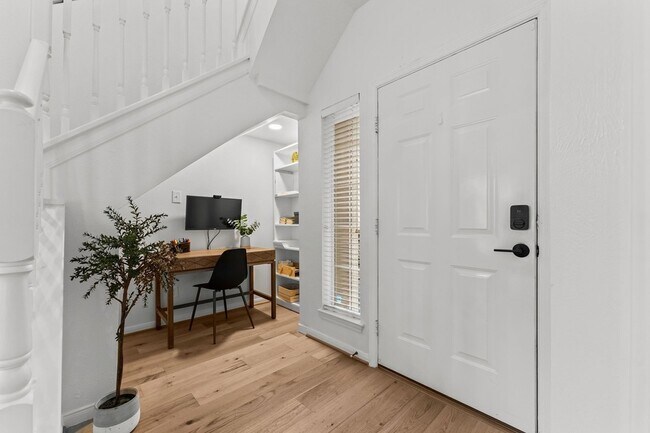 Foto del edificio - 7 S Avonlea Cir