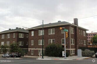 Building Photo - 1717 N Stanton St
