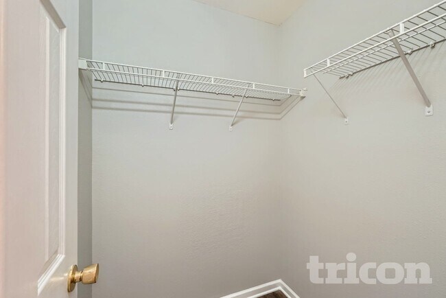 Foto del edificio - 11626 Lioness St