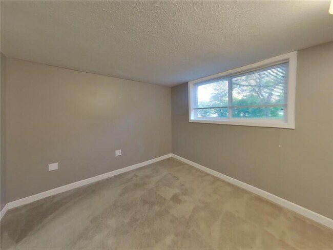 Foto del edificio - 3820 Union Terrace Ln N