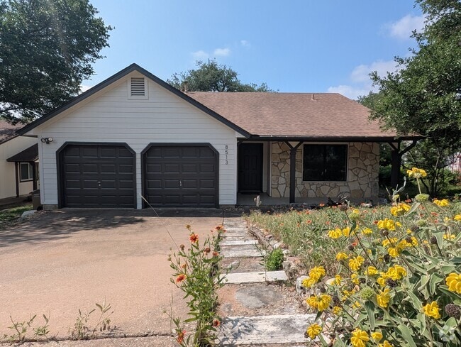 Building Photo - 8513 Bargamin Dr