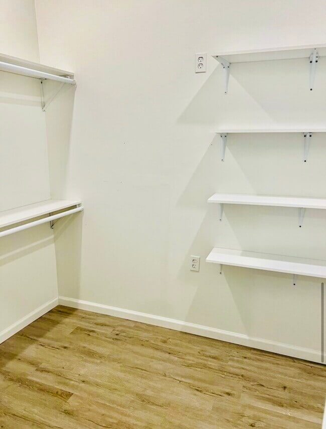 Foto del edificio - 1324 5th Ave