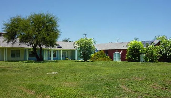 Building Photo - Villas Del Norte