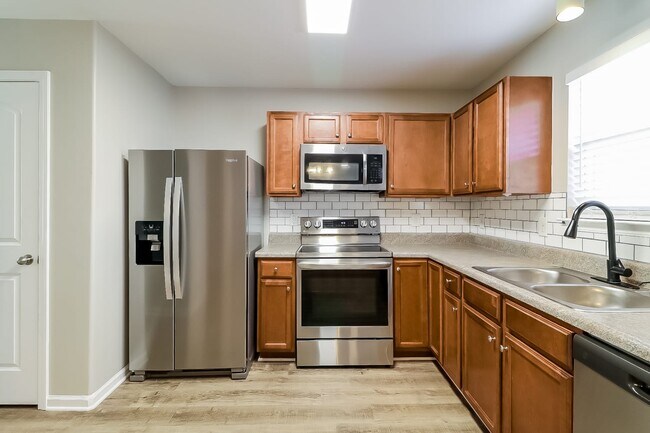 Foto del edificio - 4816 Quarryman Rd
