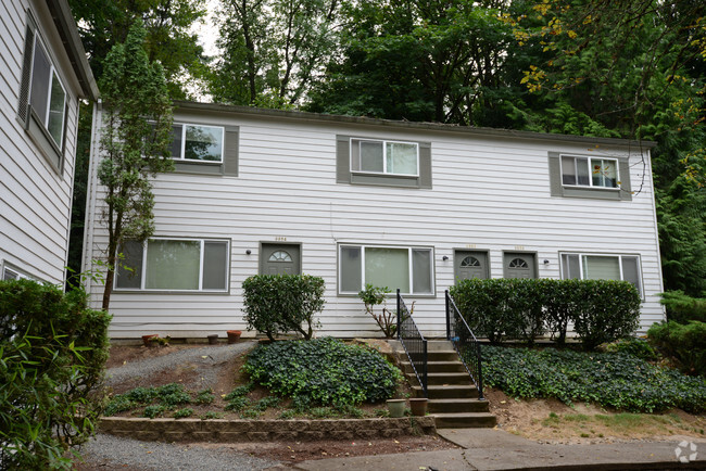 Building Photo - Hillside Townhouses