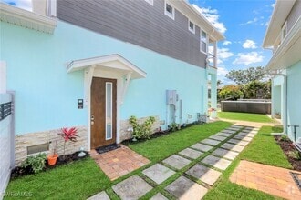 Building Photo - 27088 Del Ln