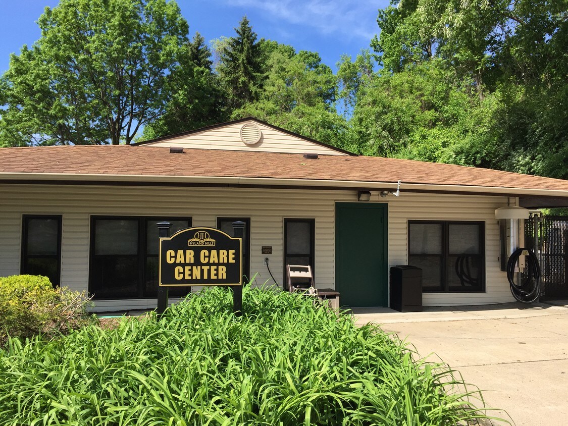 Hyland Hills Apartments Pittsburgh, PA